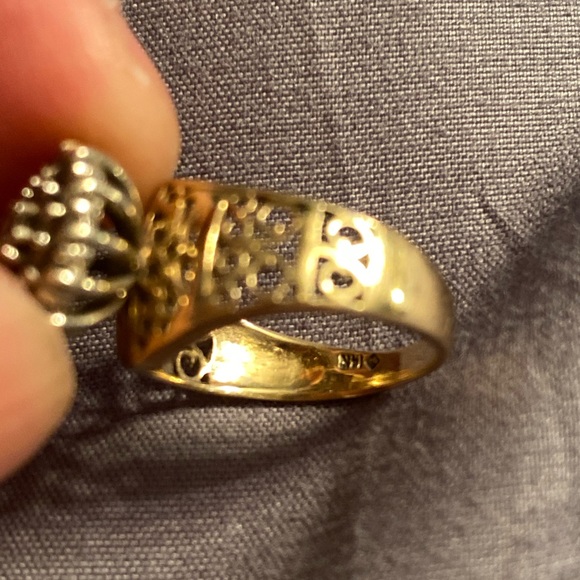 14k Diamond Engagement Ring!🤗 - Picture 5 of 9